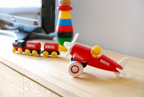 取扱い終了】BRIO/ブリオ/おもちゃ/押し車/飛行機 - 北欧、暮らしの道具店