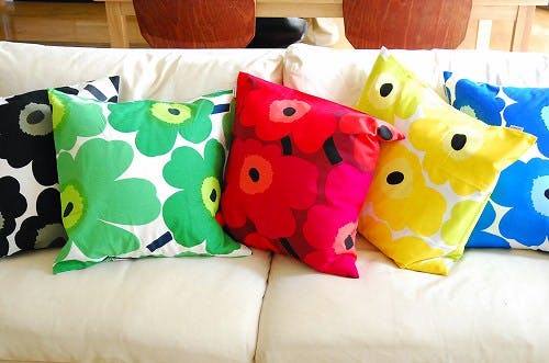 取扱い終了】marimekko/PIENI UNIKKO/45×45cm/クッションカバー（ホワイト×グリーン） - 北欧、暮らしの道具店