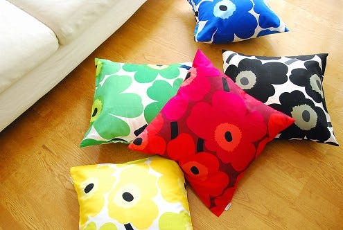 取扱い終了】marimekko/PIENI UNIKKO/45×45cm/クッションカバー（ホワイト×グリーン） - 北欧、暮らしの道具店