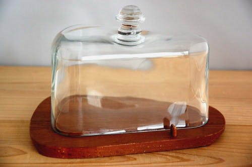 スウェーデンで見つけたガラスのチーズドーム（三角型）の商品写真