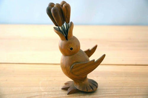スウェーデンで見つけた形がユニークなフルーツピックセット（鳥
