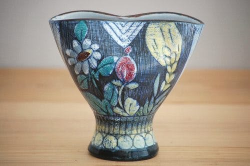 これはレア!!/スウェーデン製/Tilgmans/ティルグマン/陶器の花瓶 