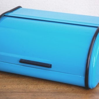 スウェーデンで見つけたブリキのブレッドケース（ブルー）の商品写真