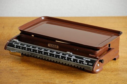 スウェーデン製の古い量り/EKS - 北欧、暮らしの道具店