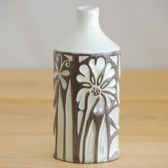 Upsala Ekeby/ウプサラエクビイ/Mari Simmulson/陶器の花瓶（ホワイト＆ブラウンの植物）の商品写真