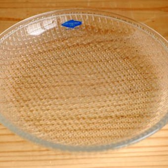 フィンランド/Nuutajarvi/ガラス製のプレート(16cm）の商品写真