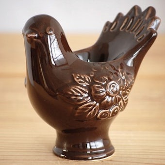 Rosa Ljungデザイン/陶器の小鳥のオブジェ（ダークブラウン）の商品写真