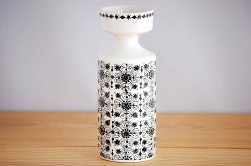 ノルウェー/FIGGJO/フィッギオ/陶器の花瓶（キャンドルスタンド