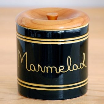 スウェーデンで見つけた木蓋付き陶器のマーマレードポットの商品写真
