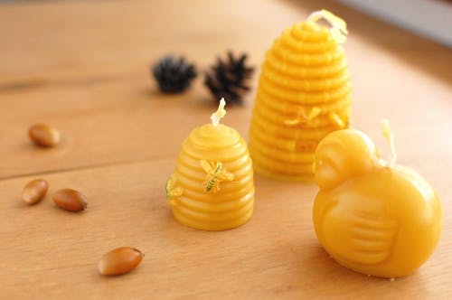 取扱い終了】フィンランド/蜜蝋キャンドル/ハチの巣（小