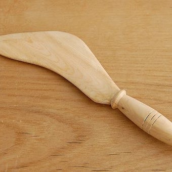 スウェーデンで見つけた木製バターナイフ（１）の商品写真
