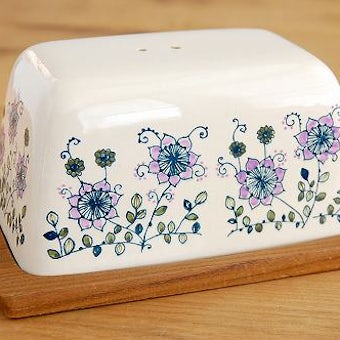 スウェーデンで見つけた花柄が可愛い陶器のチーズドーム（ツマミなし）の商品写真