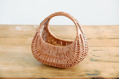 【取扱い終了】スウェーデン/ハンドメイド/柳のハンドルバスケット（S）の商品写真