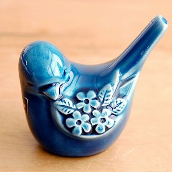Rosa Ljungデザイン/陶器の小鳥オブジェ（ブルー）の商品写真