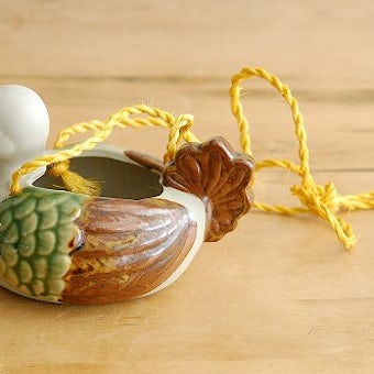 スウェーデンで見つけた水鳥モチーフの陶器の小物入れの商品写真
