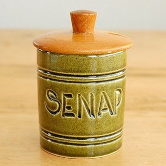 スウェーデンで見つけた陶器のマスタードポット（木蓋付き）の商品写真