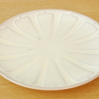 Upsala Ekeby/ウプサラエクビイ/陶器のプレート（ホワイト）の商品写真