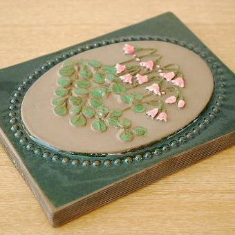 スウェーデン/JIE釜/陶板の壁掛け（ピンクのお花）の商品写真