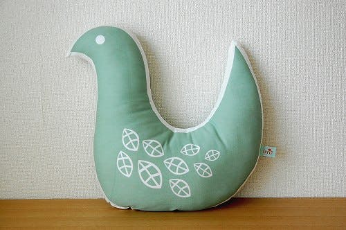 廃盤】ferm LIVING/ファームリビング/Birdie/小鳥のクッション(M) - 北欧、暮らしの道具店