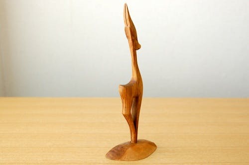 鹿の角　オブジェ　天然木のスタンド付き　ヴィンテージ　DIY ジビエ 鹿の角 オブジェ 天然木のスタンド付き ヴィンテージ DIY ジビエ