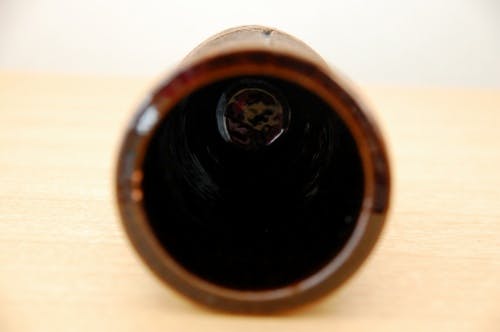 スウェーデン/LAHOLM/陶器の花瓶(葉っぱ模様) - 北欧、暮らし スウェーデン/LAHOLM/陶器の花瓶(葉っぱ模様) - 北欧、暮らし