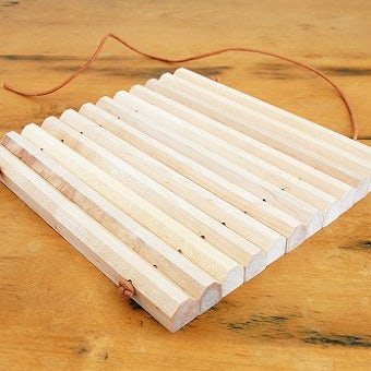 取り扱い終了 Og オー ロールボード カッティングボード Sサイズ 北欧 暮らしの道具店 取り扱い終了 Og オー ロールボード カッティングボード Sサイズ 北欧 暮らしの道具店