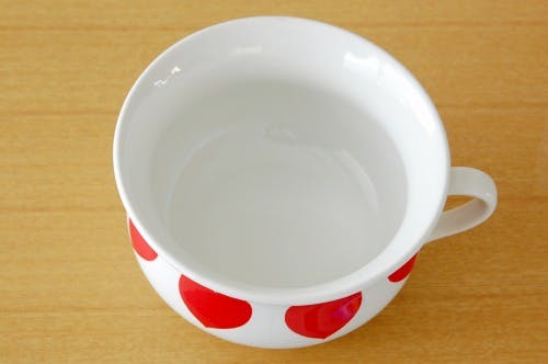 スウェーデンで見つけたハート柄がかわいい陶器のボウル - 北欧 スウェーデンで見つけたハート柄がかわいい陶器のボウル - 北欧