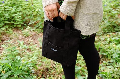 新品 marimekko MINI PERUSKASSI トートバッグ ブラック Raide Mini Peruskassi トートバッグ | Marimekko (マリメッコ