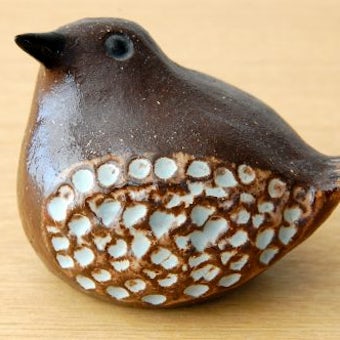 スウェーデン/Bengt Wallデザイン/陶器の小鳥オブジェ（大）の商品写真