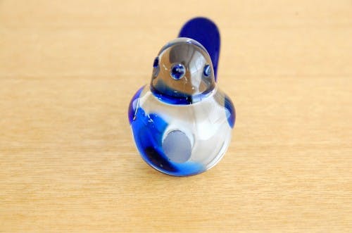 スウェーデンで見つけたガラスの小鳥オブジェ（クリア×ブルー