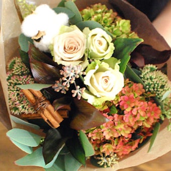 【40束限定＆10月27日出荷】socukaさんが作る北欧をイメージした花束#001/シナモンロールの商品写真