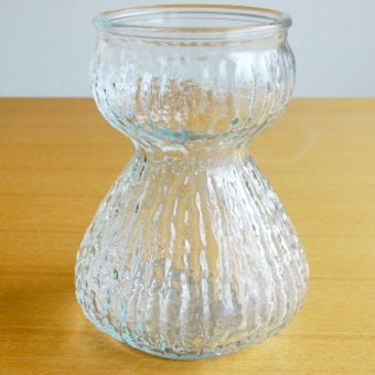 デンマークで見つけたガラスの花瓶の商品写真
