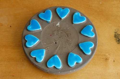 スウェーデン/JIE釜/ハート柄が可愛い陶器の鍋敷き（ポットマット）の商品写真