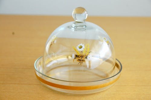 スウェーデンで見つけたお花模様の小さなガラスドームの商品写真
