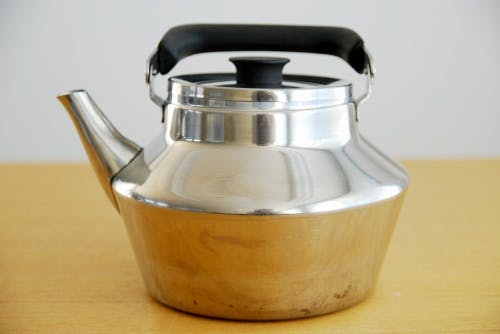 スウェーデン製/Sigvard Bernadotteデザイン/ステンレスケトルの商品写真