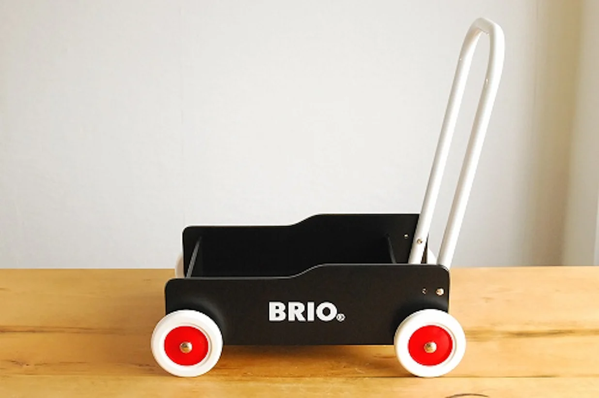 取扱終了 Brio ブリオ おもちゃ 手押し車 黒 北欧 暮らしの道具店 取扱終了 Brio ブリオ おもちゃ 手押し車 黒 北欧 暮らしの道具店