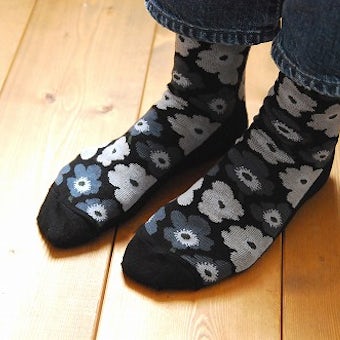 【取扱い終了】marimekko/靴下/ウニッコ柄（ブラック×グレー）/サイズ37-39（23.5～24cm）の商品写真