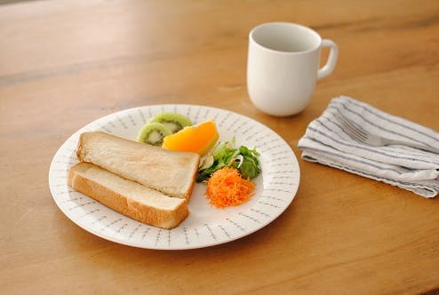 取扱い終了】iittala/イッタラ/Sarjaton/プレート(メッツァ)26cm - 北欧、暮らしの道具店