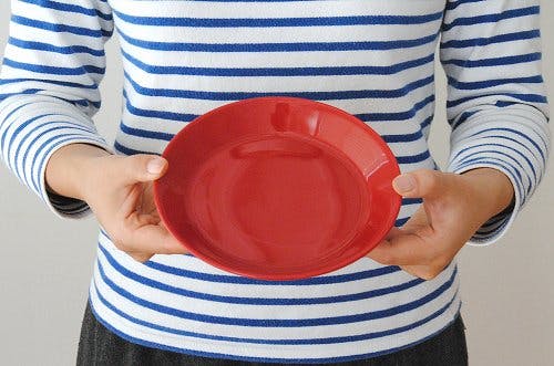 取り扱い終了】iittala/イッタラ/Teema/ティーマ/プレート 17cm/レッド - 北欧、暮らしの道具店