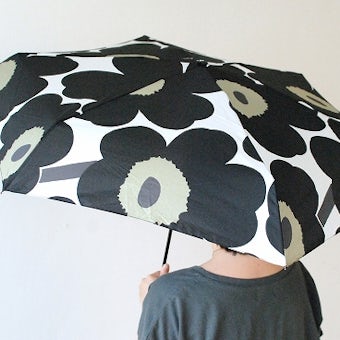 【取扱い終了】マリメッコ/Unikko/ウニッコ/折りたたみ傘（ホワイト×ブラック×オリーブ）の商品写真