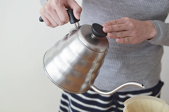 HARIO/ハリオ/V60ドリップケトル・ヴォーノ/容量800ml - 北欧、暮らしの道具店