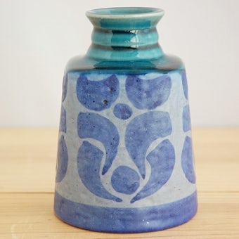 Upsala Ekeby/ウプサラエクビイ/ハンドペイントで描かれた模様が美しい陶器の花瓶の商品写真