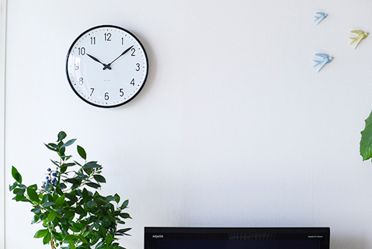 Arne Jacobsen アルネ ヤコブセン Station 壁掛け時計 29cm 北欧 暮らしの道具店 Arne Jacobsen アルネ ヤコブセン Station 壁掛け時計 29cm 北欧 暮らしの道具店