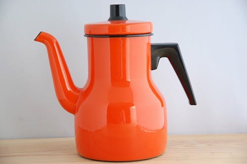 CHUMS ホーローダッチオーブン 10インチ オレンジ 中型 蓋付き未使用 CHUMS ホーローダッチオーブン 10インチ オレンジ 中型 蓋付き未使用