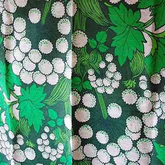 スウェーデンで見つけたカーテン2枚セット（グリーン植物柄）の商品写真