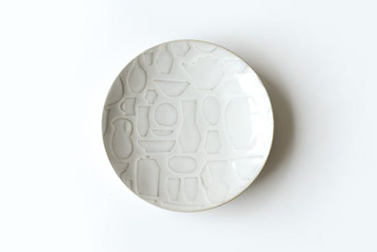 【取扱終了】益子焼レリーフ/マルチプレート/ホワイト(19.5cm)の商品写真