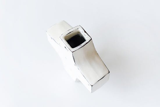 取り扱い終了】平厚志/クロス型の花器/点模様 - 北欧、暮らしの 取り扱い終了】平厚志/クロス型の花器/点模様 - 北欧、暮らしの