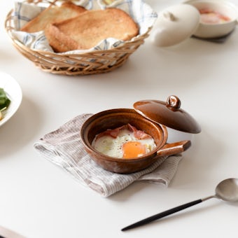 レンジで簡単に卵料理が作れるエッグベーカー