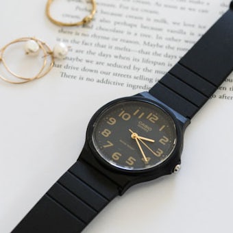 【取扱い終了】CASIO/腕時計/ラウンドフェイス/ベーシック（ブラック）の商品写真