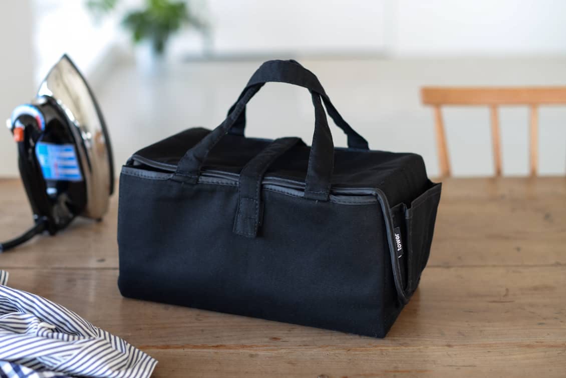 tower / 広げるとアイロンマットになる収納バッグ / ブラックの商品写真